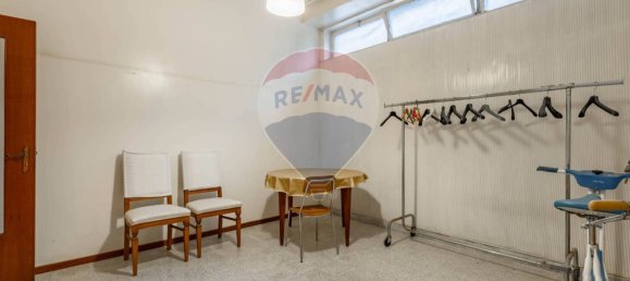 1 room Commercial property in Bari, Italy No. 311411 19