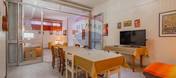 1 room Commercial property in Bari, Italy No. 311411 17