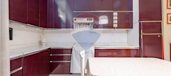 1 room Commercial property in Bari, Italy No. 311411 9