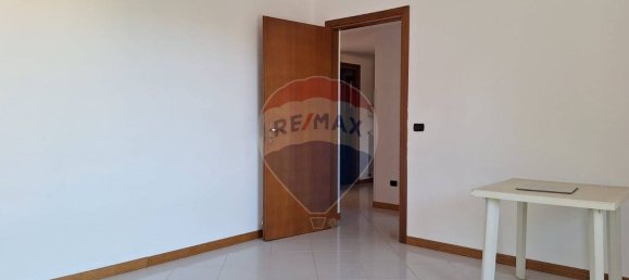 Квартира с 7 комнатами в Ното, Италия № 121074 15