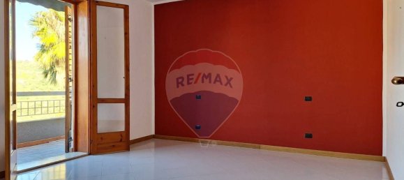 Квартира с 7 комнатами в Ното, Италия № 121074 18