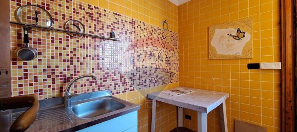 Квартира с 7 комнатами в Ното, Италия № 121074 24