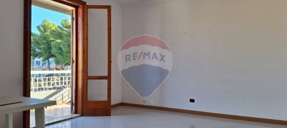 Квартира с 7 комнатами в Ното, Италия № 121074 16