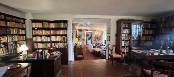 4 غرف نوم منزل في Lucca, Italy رقم 146503 8