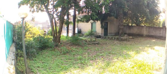 6 chambres Maison à Rovellasca, Italy No. 260678 3