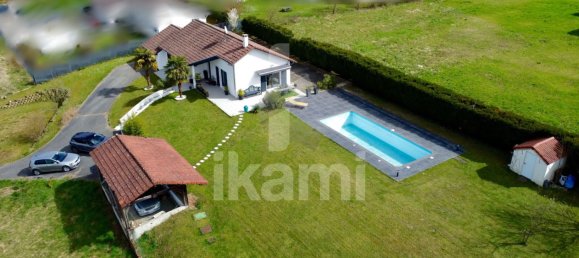 Casa de 3 dormitorios en Saint-Pierre-de-Cherennes, France No. 195078 27