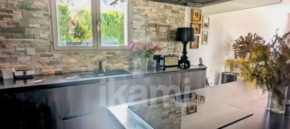 Casa de 3 dormitorios en Saint-Pierre-de-Cherennes, France No. 195078 23