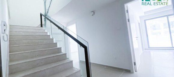 2 bedrooms Duplex in Al Marjan Island, UAE No. 26996 6