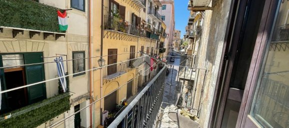 3 rooms Apartment in Palermo, Italy No. 175166 11