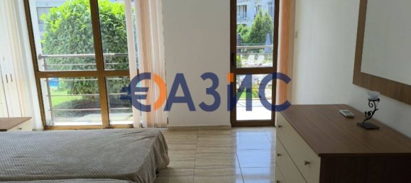 Квартира с 2 спальнями в Свети-Влас, Болгария № 579 15