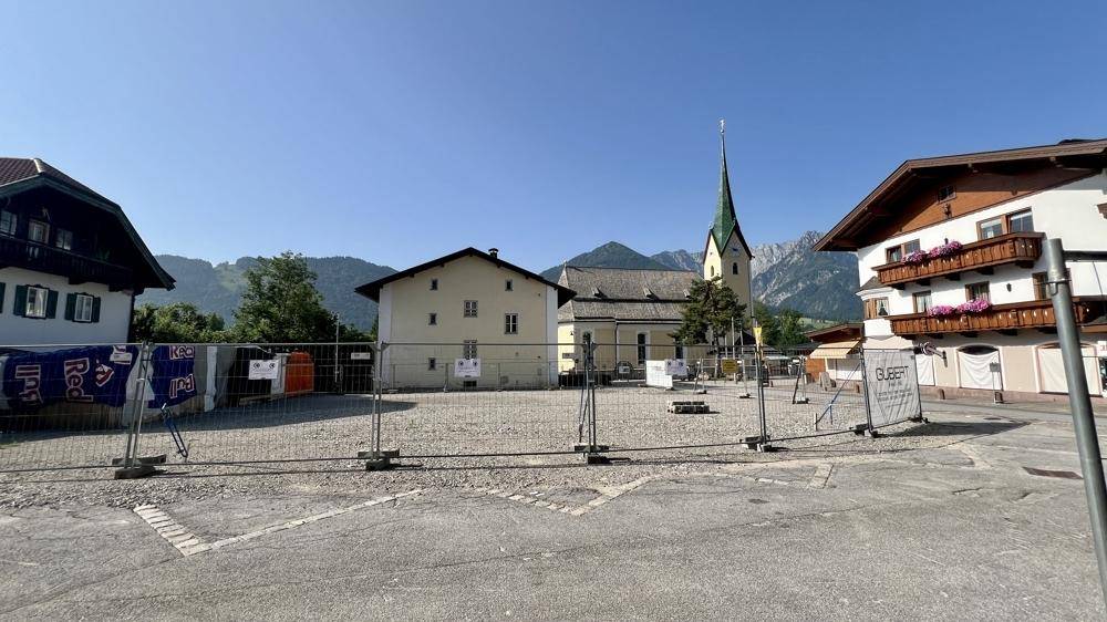  قطعة أرض في Walchsee, Austria 1328متر مربع رقم 249926