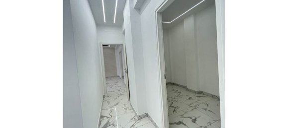 2 Schlafzimmer Wohnung in Rome, Italy, Nr. 16871 23