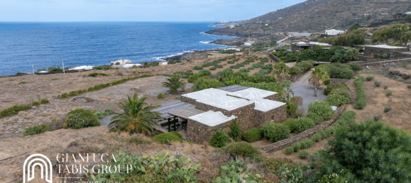 2 bedrooms House in Pantelleria, Italy No. 328472 4