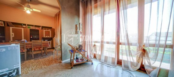 2 غرف نوم فيلا في Turbigo, Italy رقم 16010 9