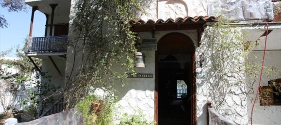 8 bedrooms Villa in Chalkidiki, Greece No. 1213 6