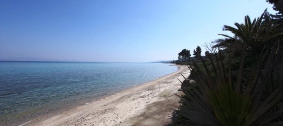 8 bedrooms Villa in Chalkidiki, Greece No. 1213 12