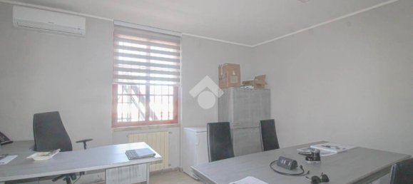 1 room Warehouse in Roccafranca, Italy No. 303044 13