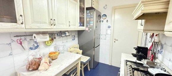 3 rooms Apartment in Rome, Italy No. 22881 7