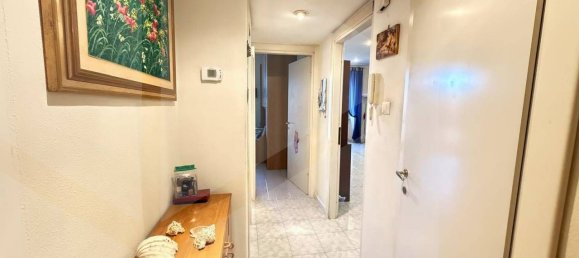 3 rooms Apartment in Rome, Italy No. 22881 10
