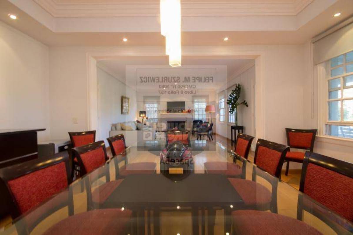 4 bedrooms House in Tigre, Argentina No. 12518