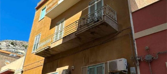 Квартира с 5 комнатами в Эриче, Италия № 212714 24