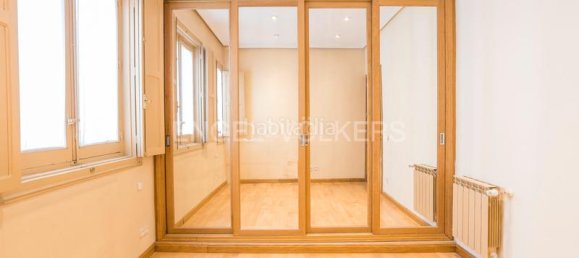 2 bedrooms Apartment in Madrid, Spain No. 135685 18