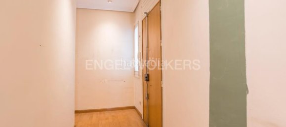 2 bedrooms Apartment in Madrid, Spain No. 135685 2