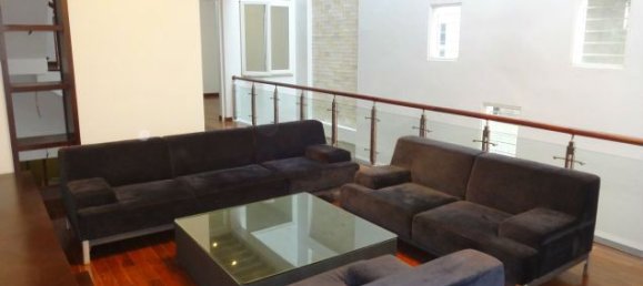 Casa de 4 dormitorios en Tay Ho, Vietnam No. 1787 12