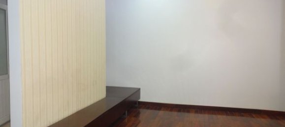 Casa de 4 dormitorios en Tay Ho, Vietnam No. 1787 14