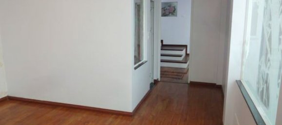 Casa de 4 dormitorios en Tay Ho, Vietnam No. 1787 18