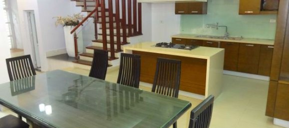 Casa de 4 dormitorios en Tay Ho, Vietnam No. 1787 8