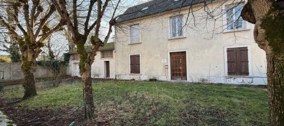 5 bedrooms House in Pontault-Combault, France No. 291348 2