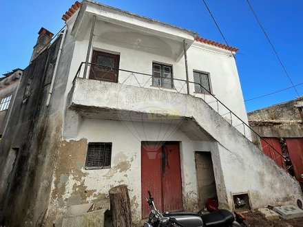 2 bedrooms House in Almalagues, Portugal No. 178303