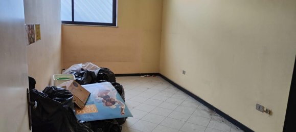 5 rooms Apartment in Nola, Italy No. 65898 4