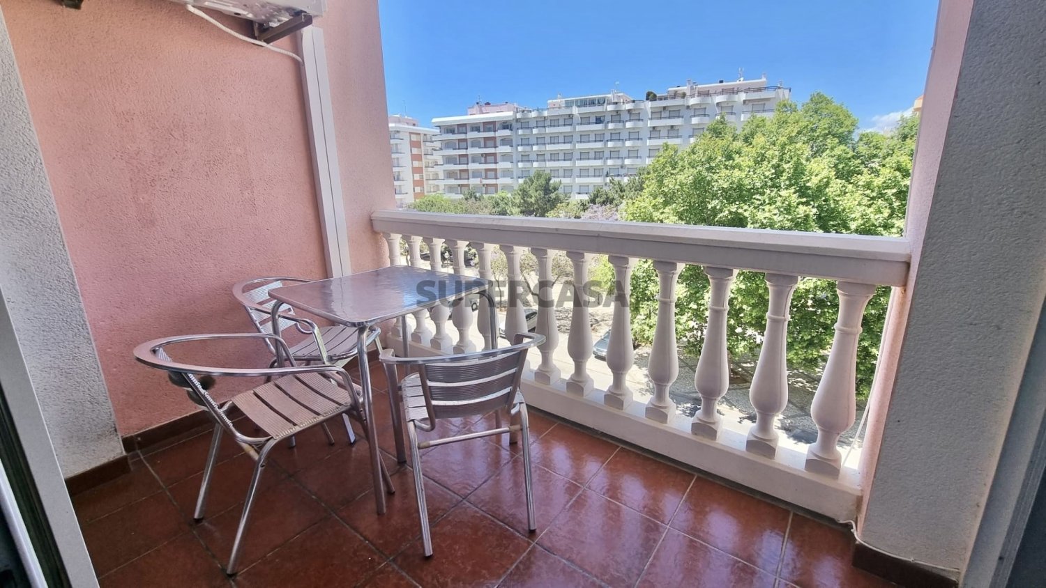 Apartamento de 2 dormitorios en Monte Gordo, Portugal No. 263066