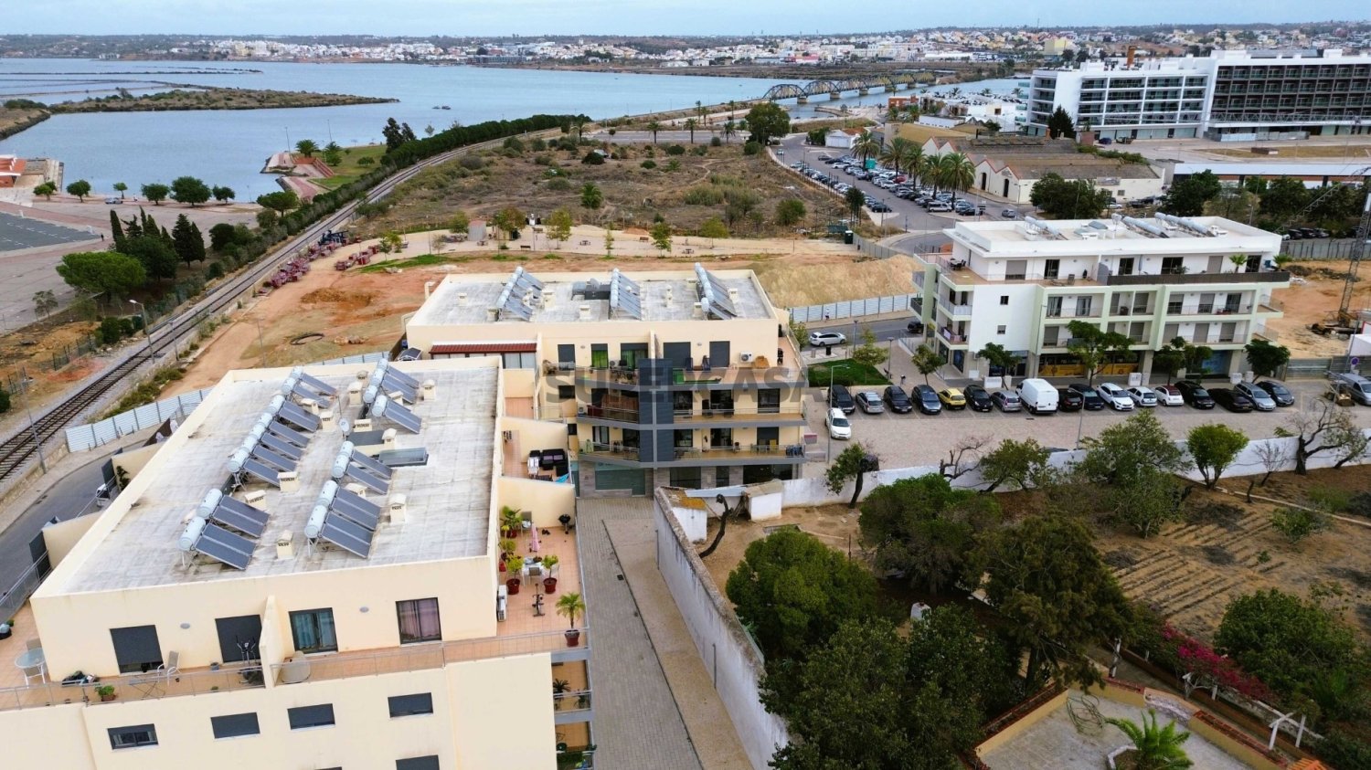  قطعة أرض في Portimao, Portugal رقم 154282