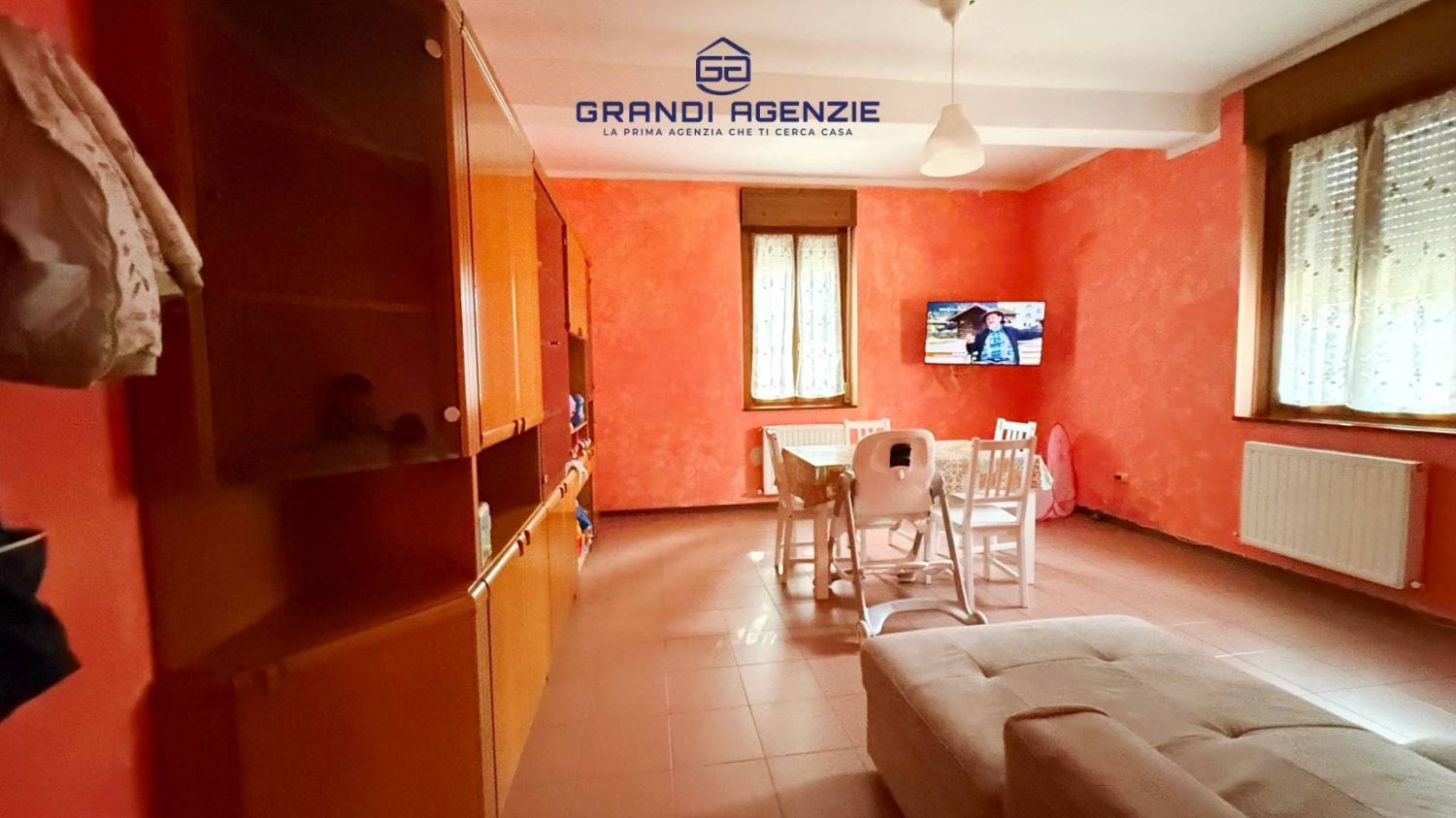 1 bedroom Apartment in Parma, Italy No. 18348