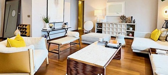 4 bedrooms Condo in Bangkok, Thailand No. 14490 11