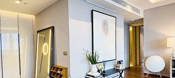 4 bedrooms Condo in Bangkok, Thailand No. 14490 14