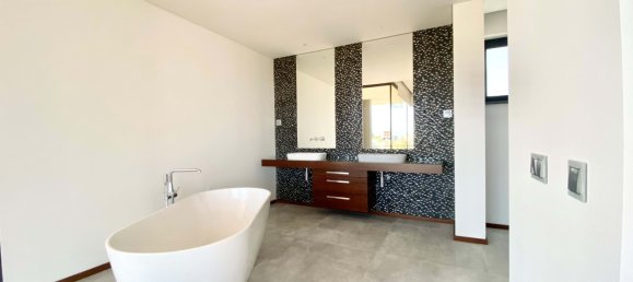 4 bedrooms Villa in Lagos, Portugal No. 132102 4