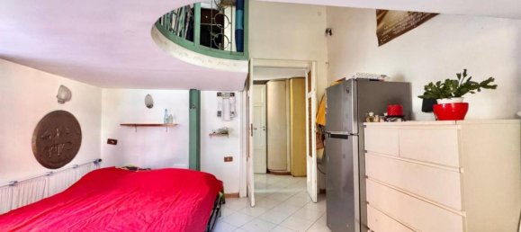 4 rooms Apartment in Naples, Italy No. 38958 38