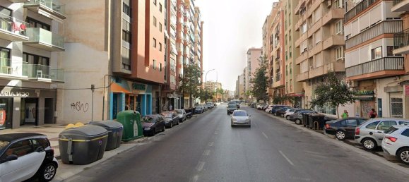 Propriété commerciale à Malaga, Spain 136m² No. 170685 2