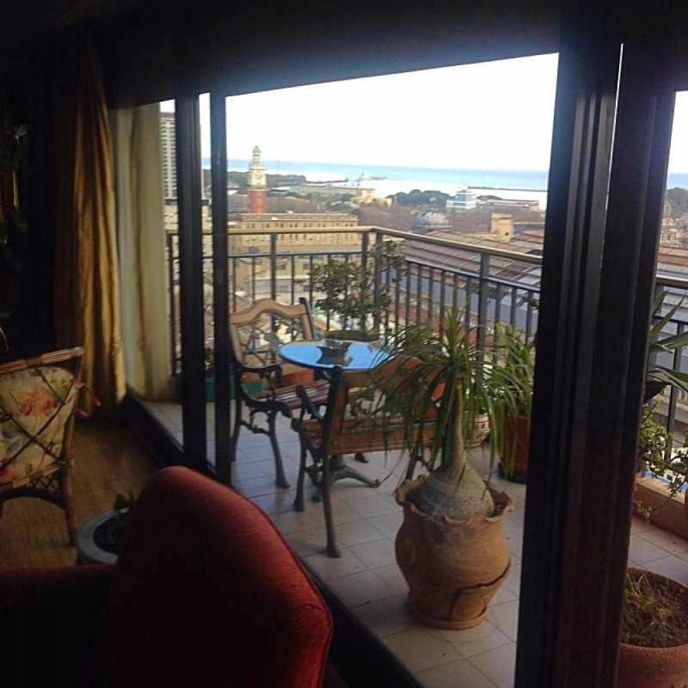 4 bedrooms Apartment in Buenos Aires, Argentina No. 80356