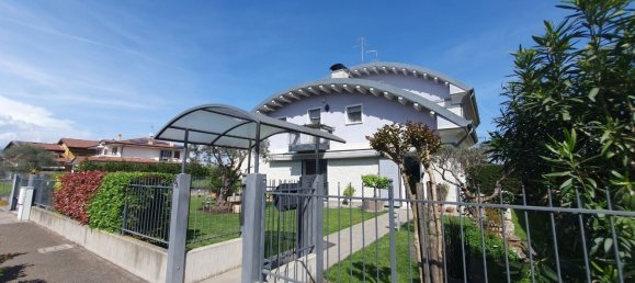 5 bedrooms Villa in San Giovanni Lupatoto, Italy No. 374927 15