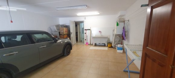 5 bedrooms Villa in San Giovanni Lupatoto, Italy No. 374927 14