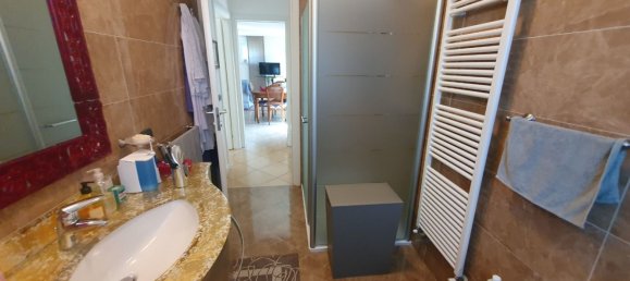 5 bedrooms Villa in San Giovanni Lupatoto, Italy No. 374927 7