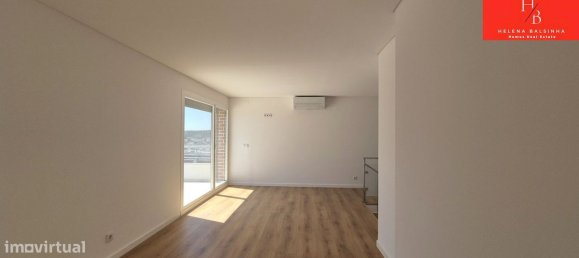 3 bedrooms Duplex in Odivelas, Portugal No. 86463 16