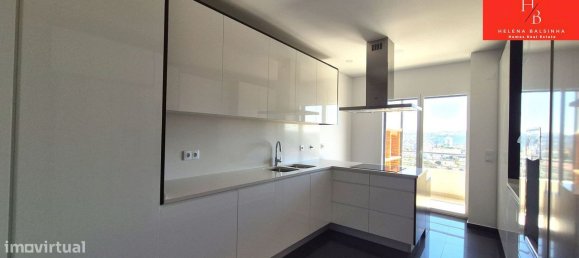 3 bedrooms Duplex in Odivelas, Portugal No. 86463 2