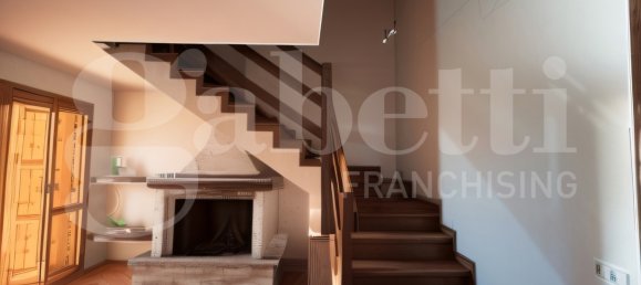 3 Schlafzimmer Wohnung in Fiorano Modenese, Italy, Nr. 344676 21