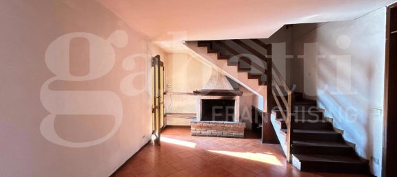 3 Schlafzimmer Wohnung in Fiorano Modenese, Italy, Nr. 344676 14